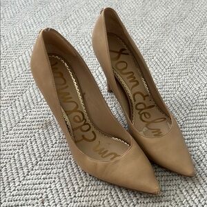Sam Edelman Classic Beige Heels